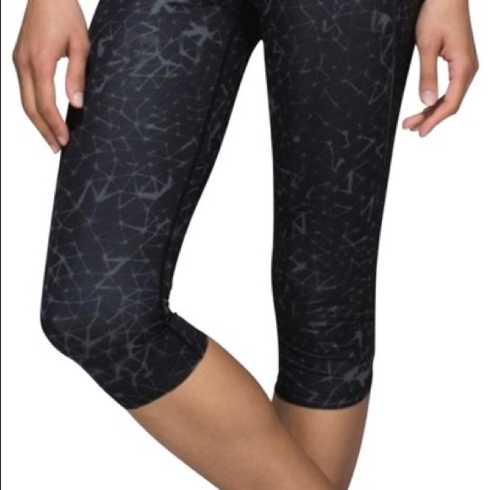 Lululemon Top Speed Crop, Star Crushed Coal, Sz 6